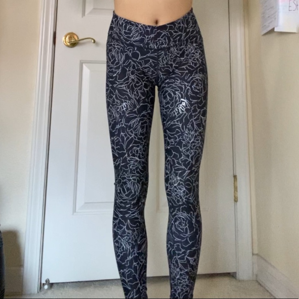 High Waisted Fabletics Leggings- Brand New